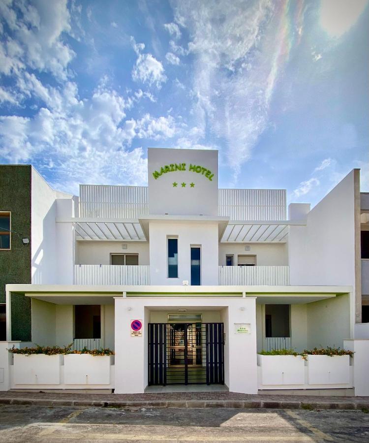 Marini Hotel B&B Lido Marini Exterior foto
