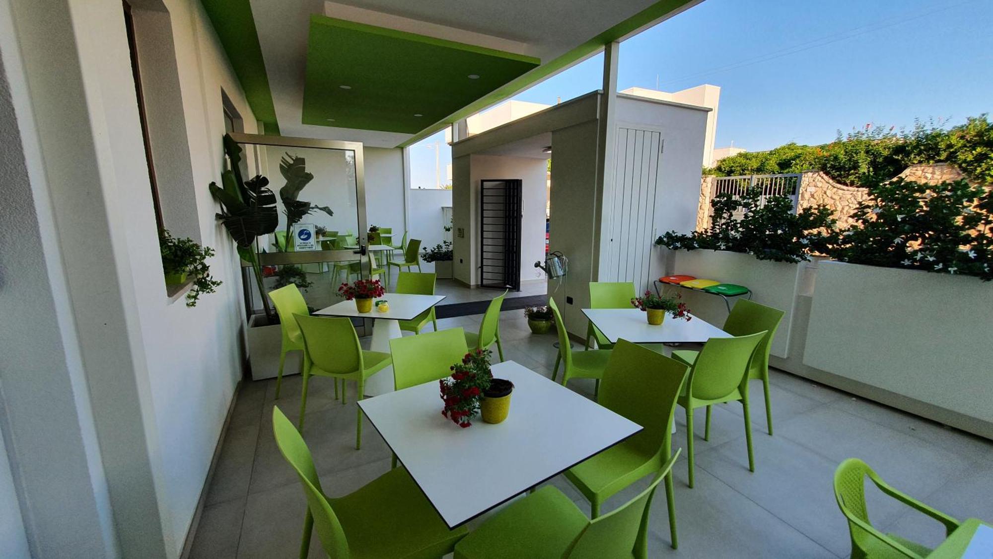 Marini Hotel B&B Lido Marini Exterior foto